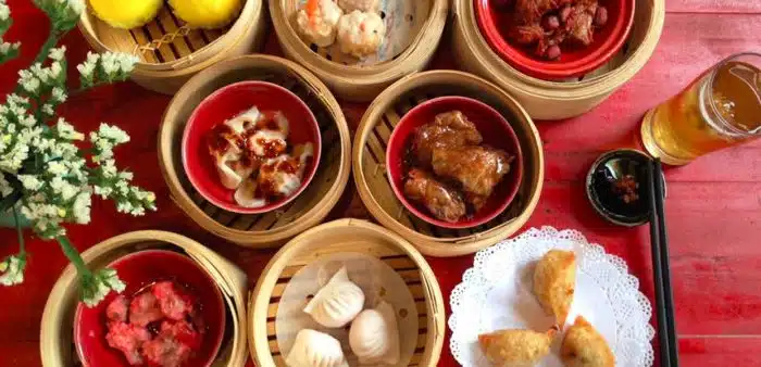TOP 10 Địa Điểm Ăn Vặt Quận 5 TPHCM Ăn Ngon Nhất Định Phải Đến