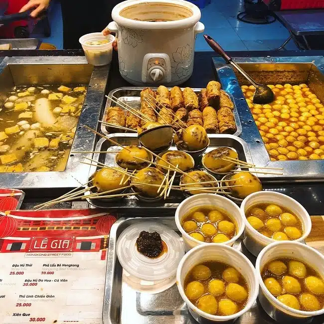 Quán HongKong Street Food Lê Gia - Ăn vặt Sài Gòn quận 5