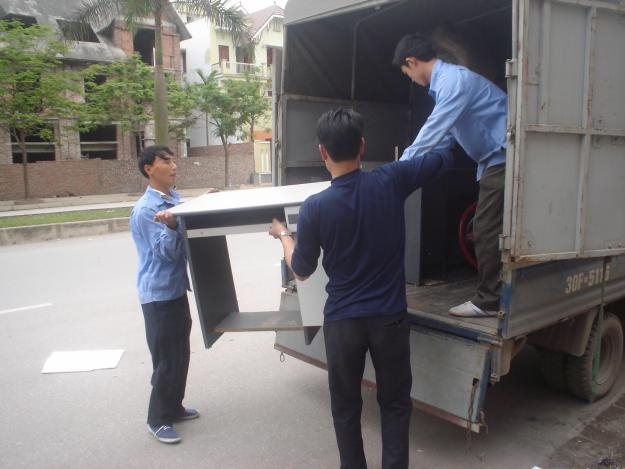 Dịch vụ chuyển nhà Thuận An