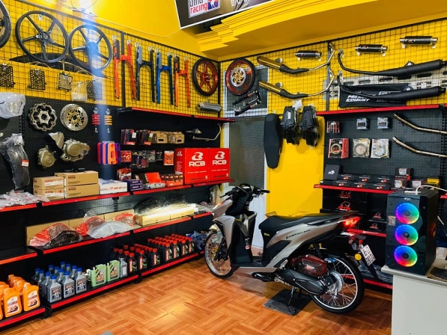 Cửa hàng phụ tùng xe máy TPHCM - Sài Gòn Shop Bikervn  | Nguồn: Sài Gòn Shop Bikervn 