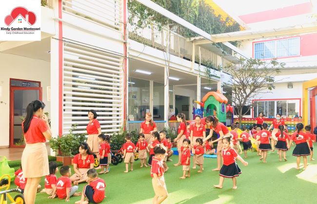 Trường mầm non Kindy Garden đã phát triển một môi trường mà trẻ em có thể luôn mong được đến trường vì phương pháp Montessori chú trọng đến sự khác biệt của từng cá nhân | Nguồn: Trường mầm non Kindy Garden 