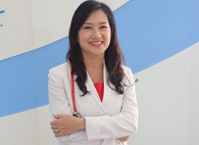 Bác sĩ Đào Thị Yến Thủy tốt nghiệp Đại học Y khoa Phạm Ngọc Thạch năm 1996, bà có hơn 25 năm kinh nghiệm trong lĩnh vực dinh dưỡng | Nguồn: Bác sĩ Đào Thị Yến Thủy 