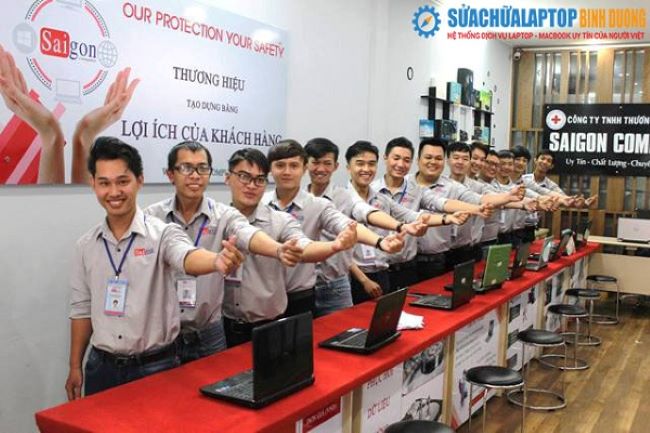 SaiGon Computer là điểm đến nổi tiếng về dịch vụ sửa máy tính quận Bình Thạnh bởi đội ngũ nhân viên giàu kinh nghiệm | Nguồn: SaiGon Computer