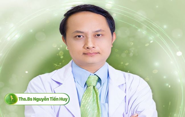 Bác sĩ Nguyễn Tiến Huy - người có hơn 15 năm kinh nghiệm trong nghề, được nhiều khách hàng yêu mến và kính trọng | Nguồn: Bác sĩ Nguyễn Tiến Huy