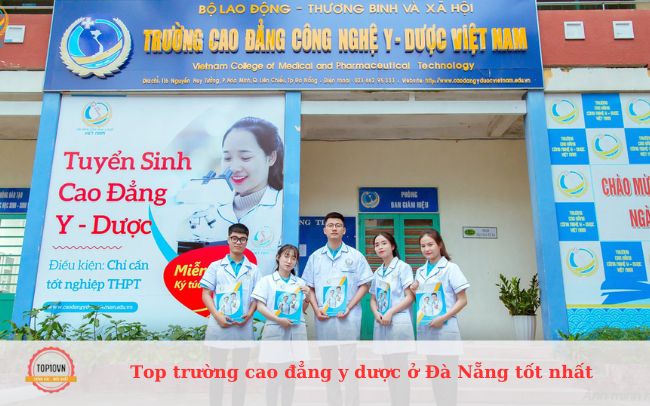 Trường Cao Đẳng Công Nghệ Y Dược Việt Nam